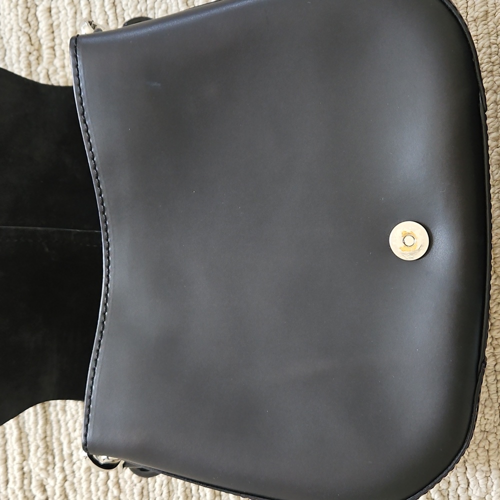 Gianni Chiarini Helena Round Black Crossbody Bag with Wide Brown-Trim Strap - Picture 10 of 16